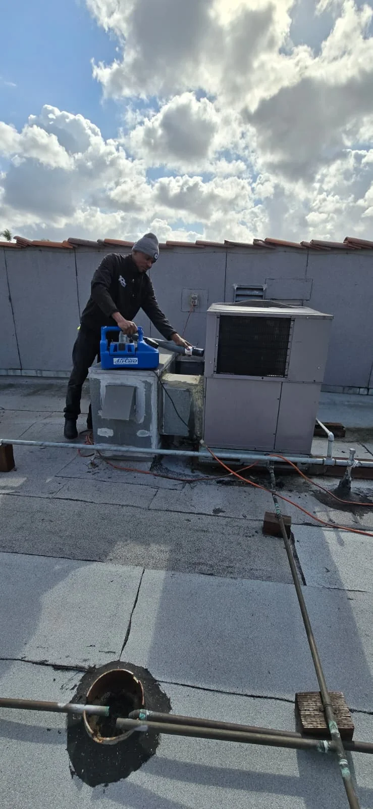 Why Your AC Is Running but Not Cooling Your San Diego House